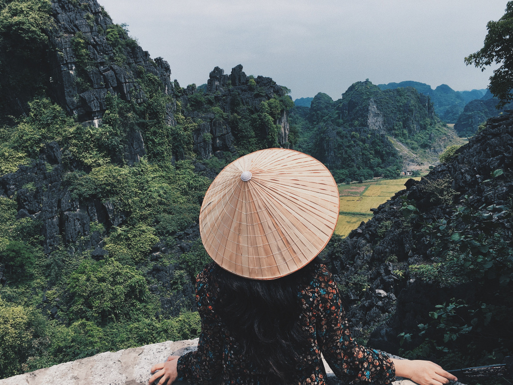 woman-wearing-a-hat-2602490.jpg woman-wearing-a-hat-2602490.jpg