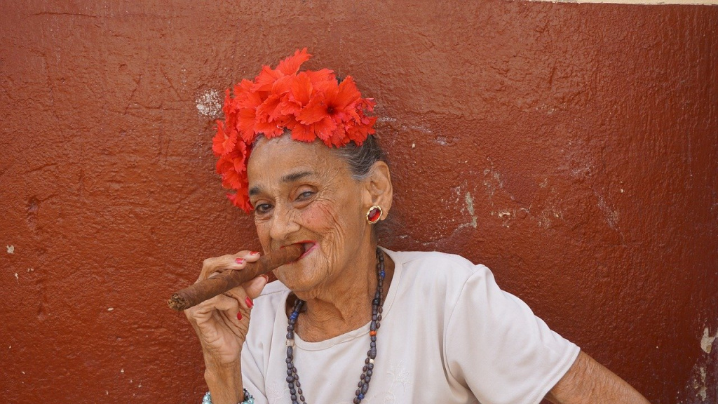 cigar-1931942_1280.jpg cigar-1931942_1280.jpg