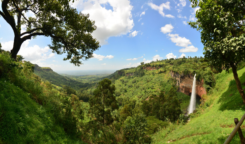 the-lower-sipi-waterfall--surrounded-by-lush-rainforest-vegetation-636080002-5a97b083fa6bcc00375db595.jpg the-lower-sipi-waterfall--surrounded-by-lush-rainforest-vegetation-636080002-5a97b083fa6bcc00375db595.jpg