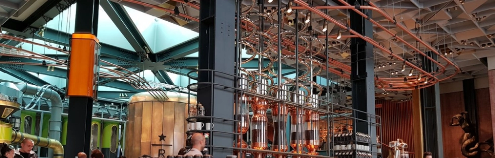 Starbucks Reserve Milano. Почему там стоит побывать?